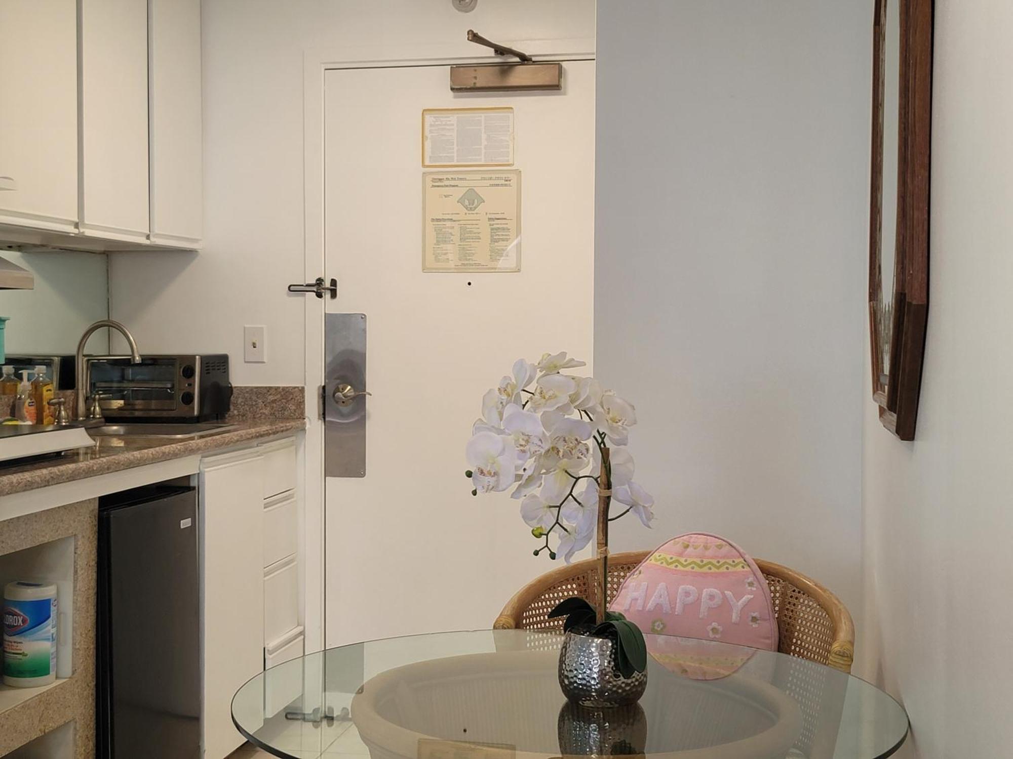 Waikiki Studio Steps To Beach-Mall Free Parking-Wifi 檀香山 外观 照片