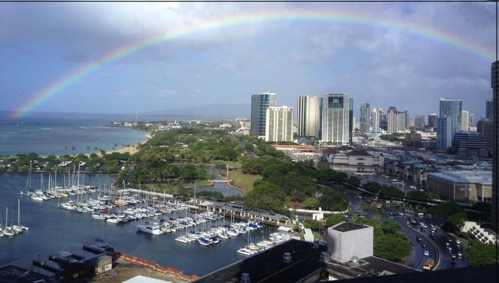 Waikiki Studio Steps To Beach-Mall Free Parking-Wifi 檀香山 外观 照片