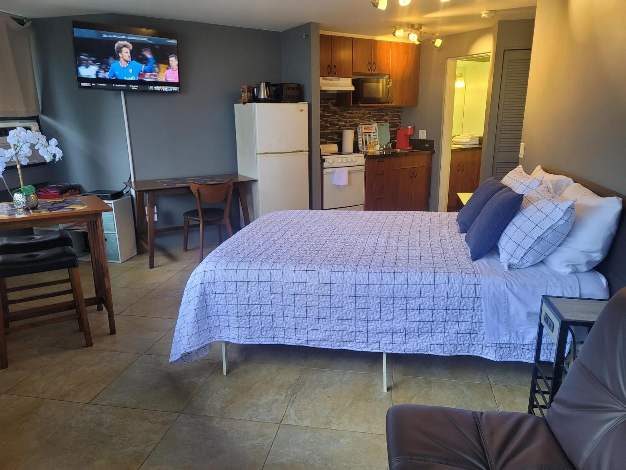 Waikiki Studio Steps To Beach-Mall Free Parking-Wifi 檀香山 客房 照片